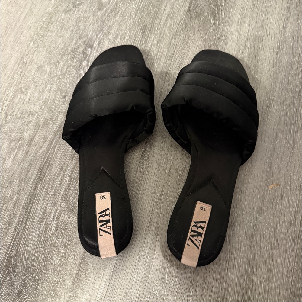 Zara Women's Black Slide Sandals
